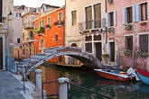 Каналы Венеции, мост на CANALLE DELLA MISERICORDIA, р-н Каннареджио.