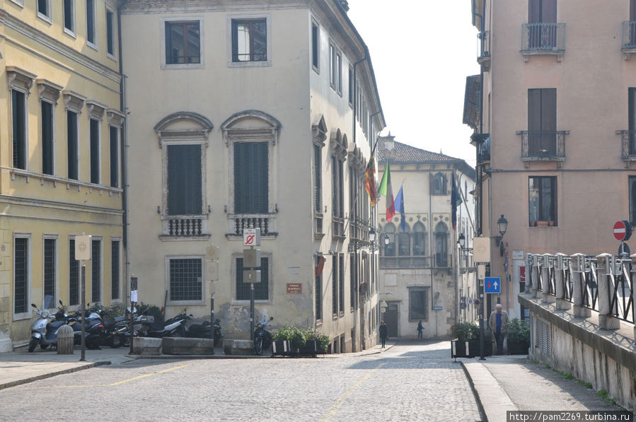 По старинным улочкам Виченцы Виченца, Италия