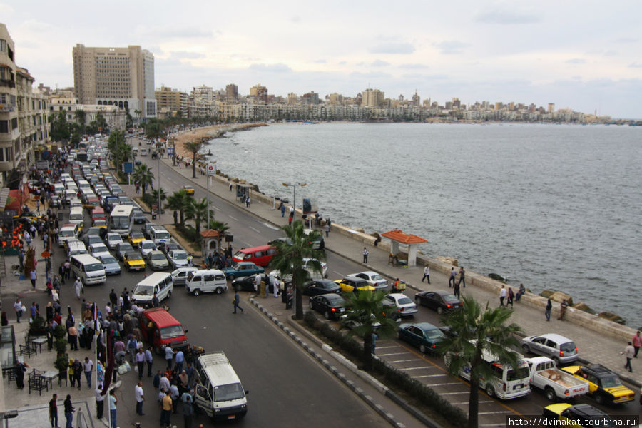 Собственно, это самое привлекательное, вид из окна Александрия, Египет