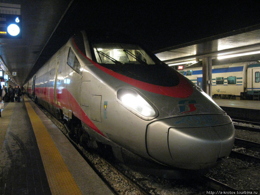 Итальянские железные дороги, поезда Ломбардия, Италия