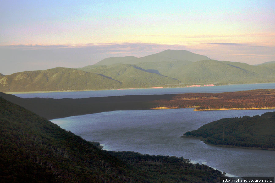 Озеро Фаньяно Провинция Огненная Земля, Аргентина