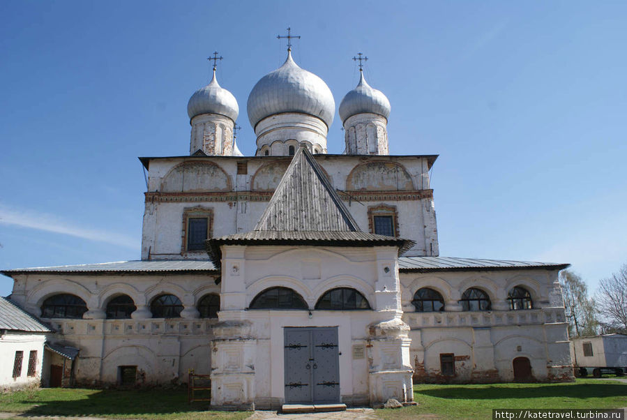 Знаменский собор Великий Новгород, Россия