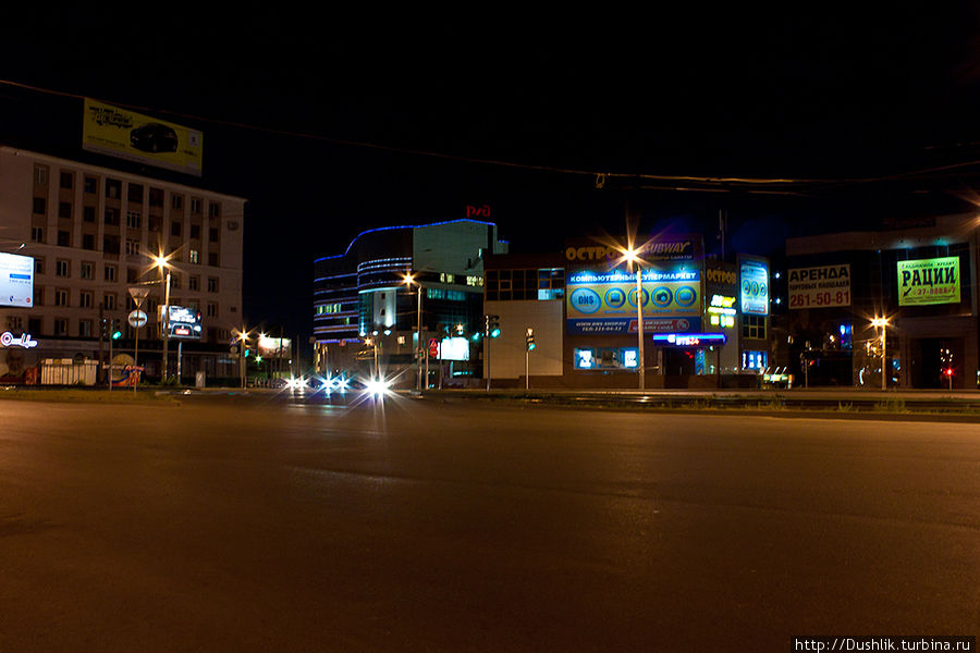 Летний ночной променад по Челябинску