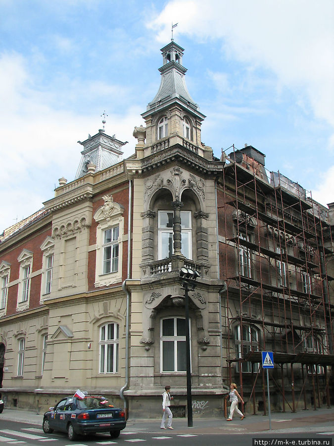 Европейский Университет Краков, Польша
