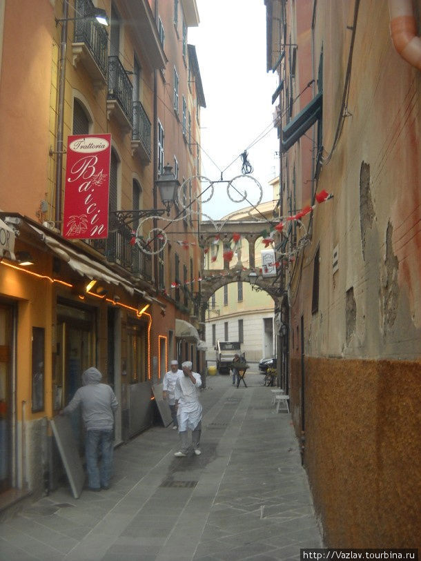 Улочка Санта-Маргерита-Лигуре, Италия