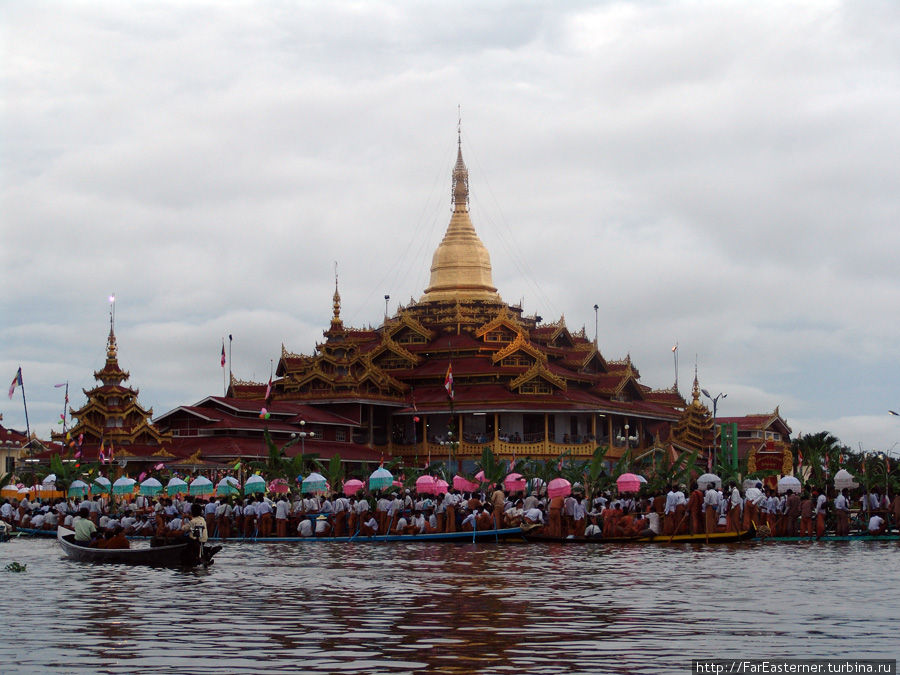 Фестиваль Фаунг До У, часть первая Озеро Инле, Мьянма