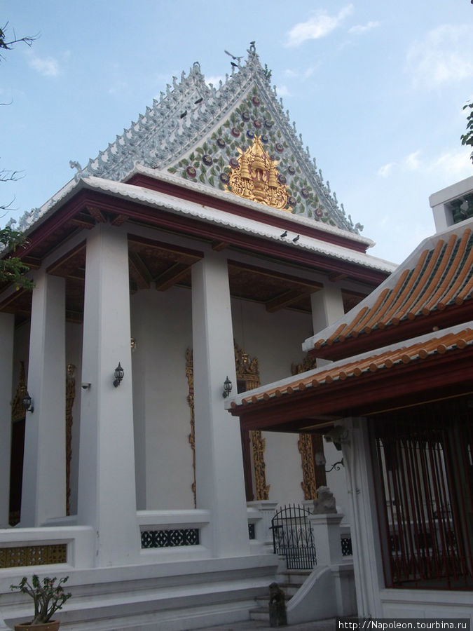 Собор Святого Пророка, Ват Бовон Нивет Вихан (Wat Bowonniwet Vihara), Бангкок, Таиланд