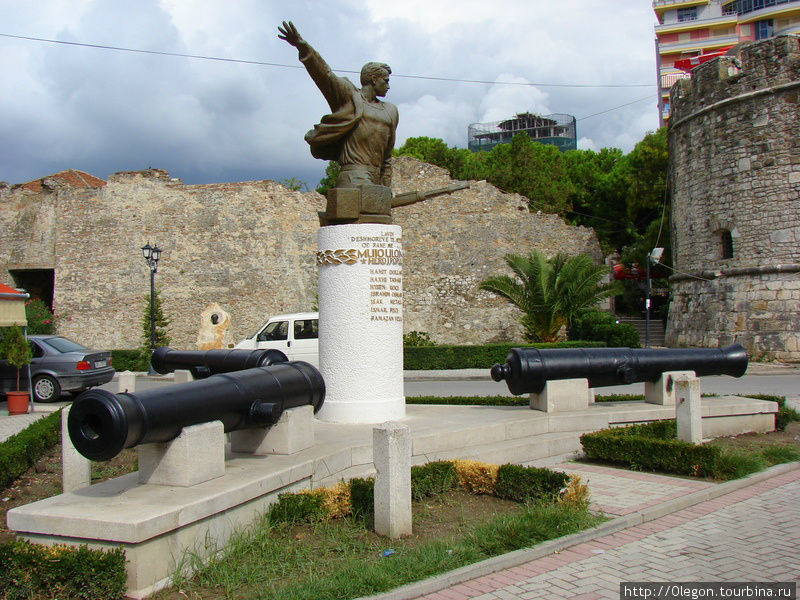 Самый богатый на исторические воспоминания город Албании Дуррес, Албания