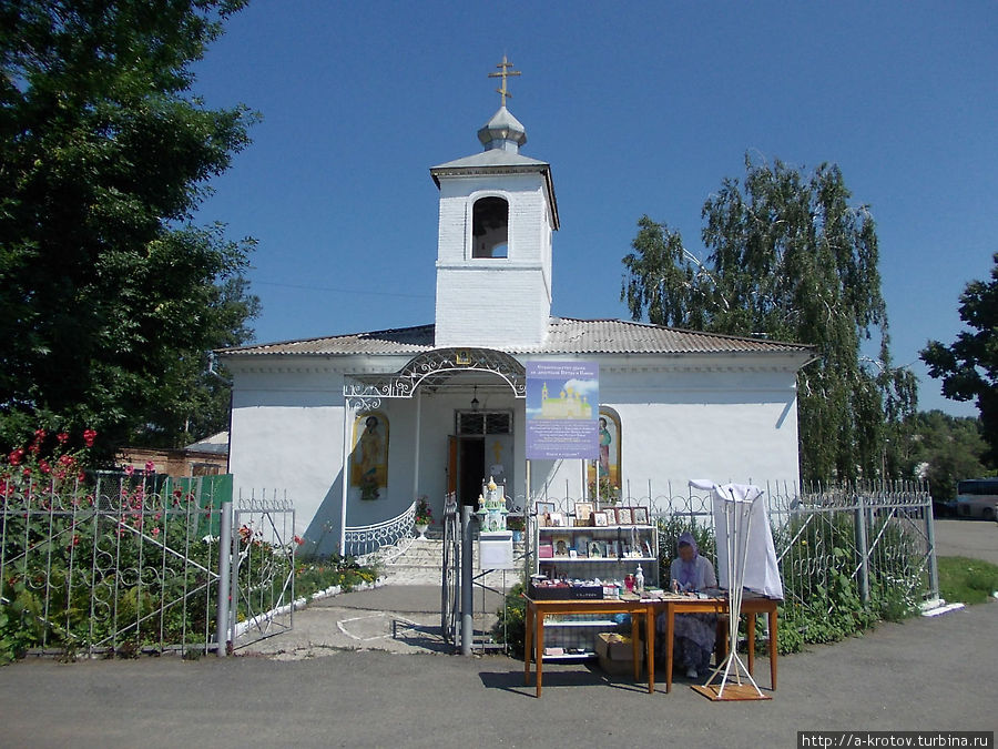 церковь тоже соседствует Шушенское, Россия