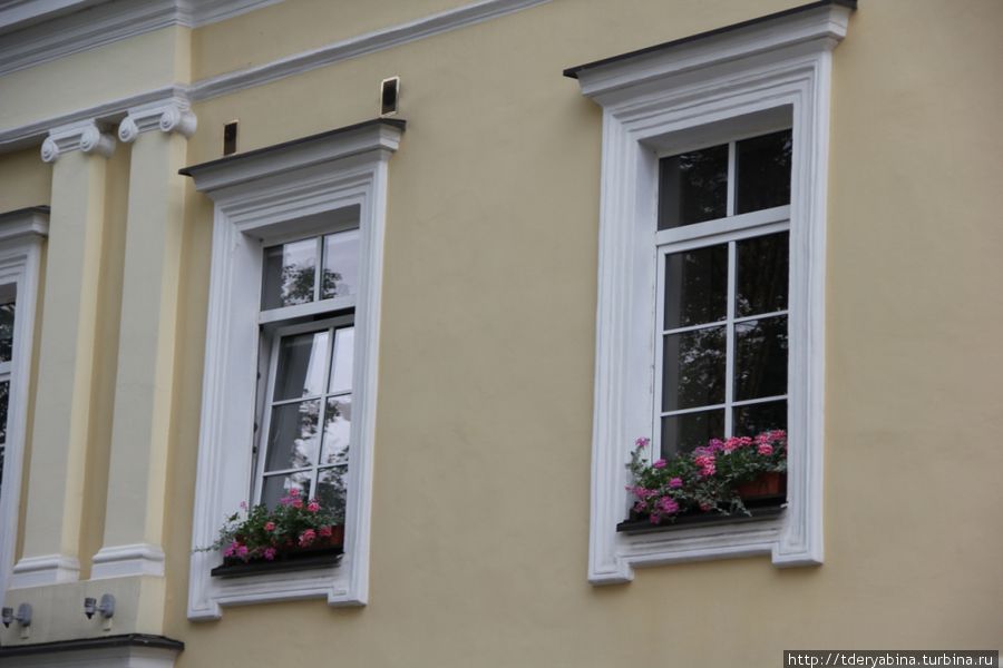 Строгие, изящные, милые, загадочные... окна Литвы Литва