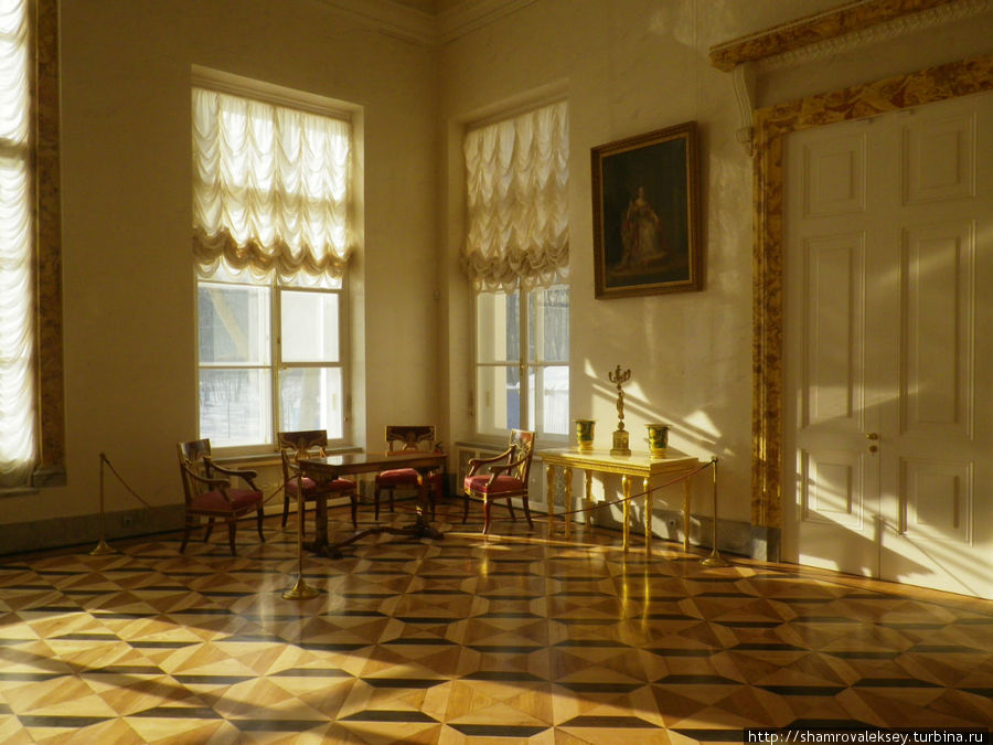 Мраморная гостиная Мраморная гостиная