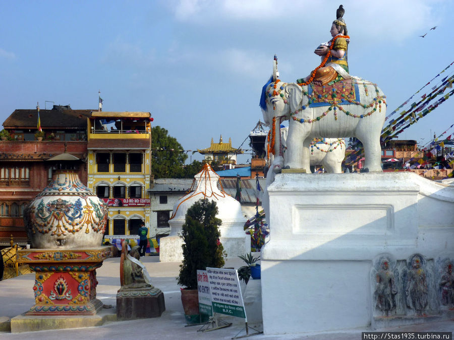 Катманду. Ступа Боуднатх. Патан (Лалитпур), Непал