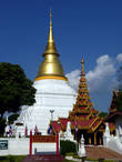 г.Лампанг. Храм Wat Phra Keo Don Tao.