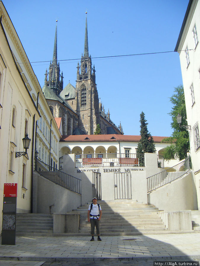 Брно. Вид на Кафедральный Собор Словакия