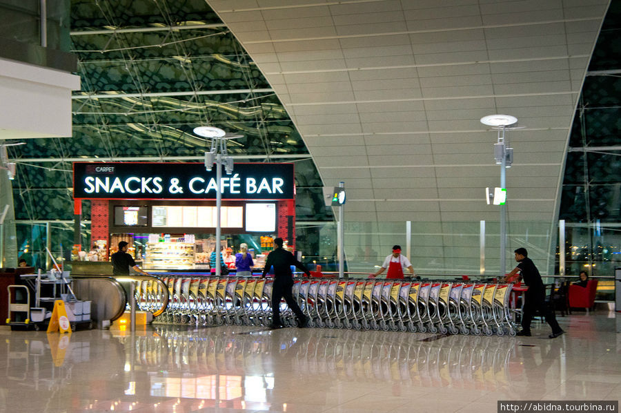 Дубайский аэропорт. Крупнейший хаб ОАЭ Дубай, ОАЭ