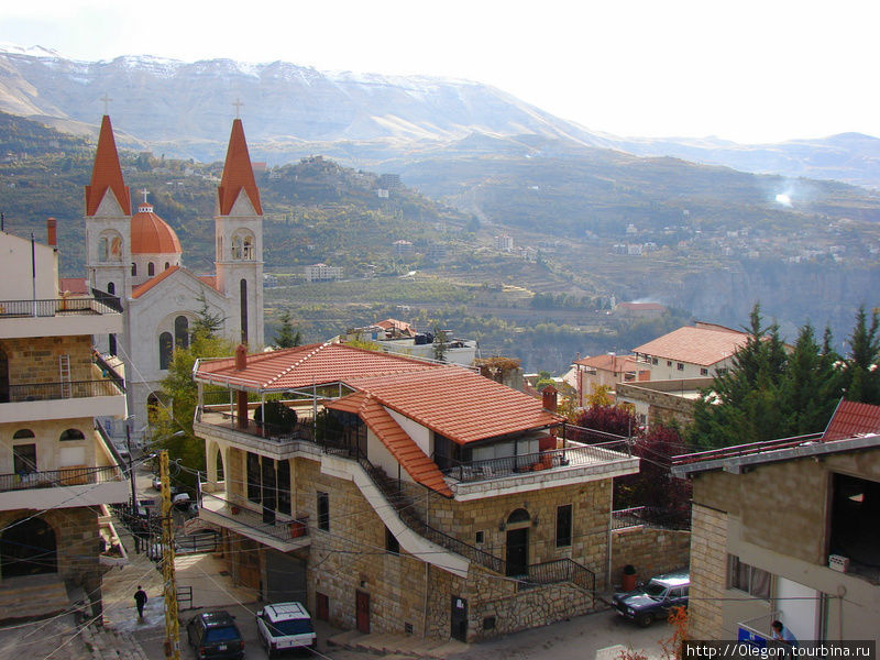 Христианский уголок Ливана Бишари, Ливан