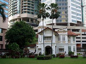 Уголок в викторианском стиле — посольство Пакистана