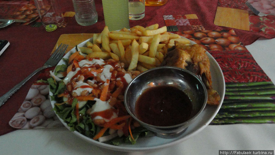 Еда за 11 седи Кумаси, Гана