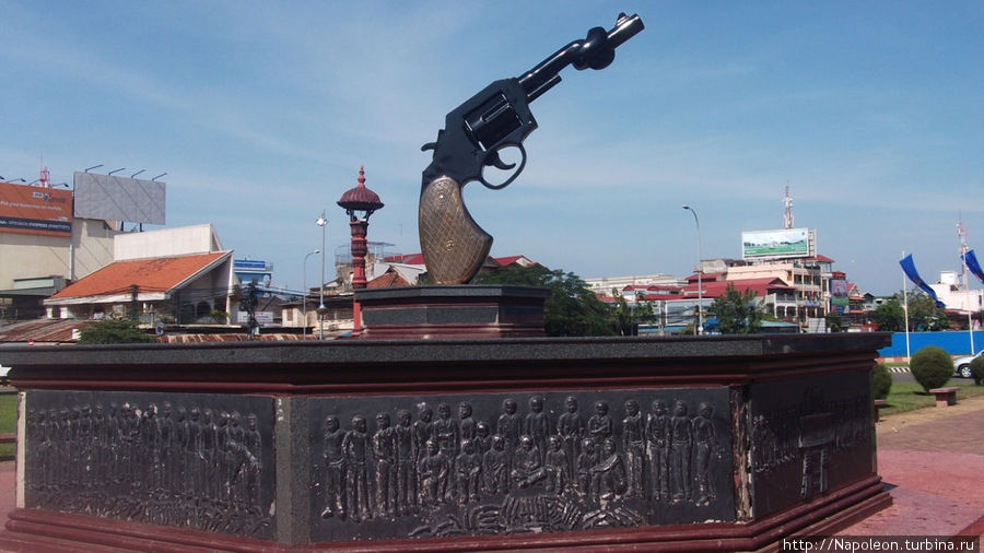 усталый пистолет Пномпень, Камбоджа