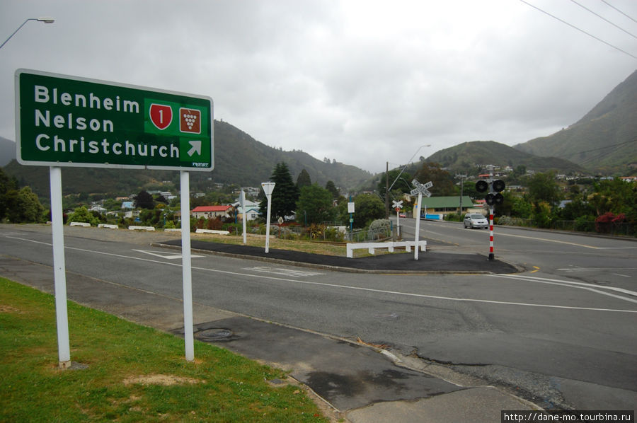 Дорожный указатель Пиктон, Новая Зеландия