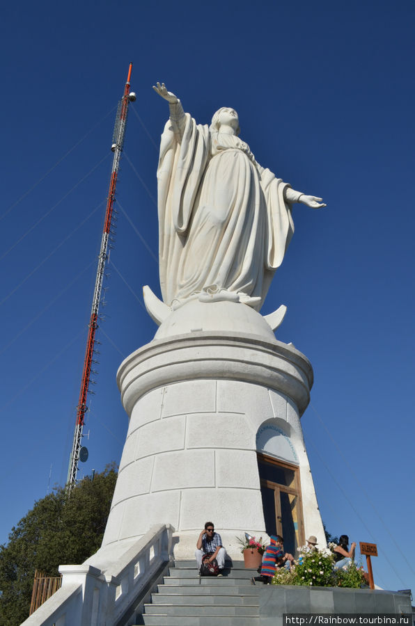 Дева Мария охраняющая Сантьяго Сантьяго, Чили