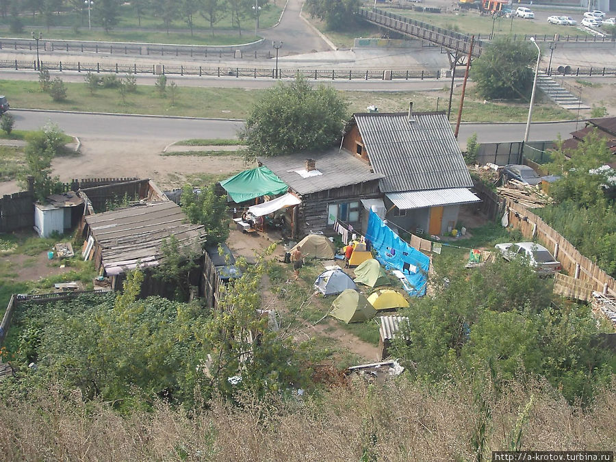 двор Дома АВП сегодня (конец июля) Красноярский край, Россия