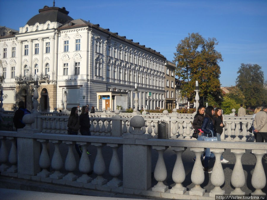 Идеальная гармония Любляна, Словения