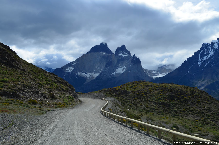 И дальше в путь. Вот они — дороги и размеры в парке Национальный парк Торрес-дель-Пайне, Чили