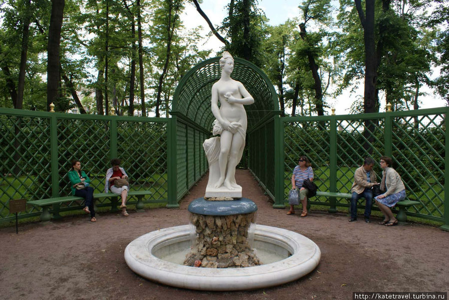 Скульптура Летнего сада Санкт-Петербург, Россия
