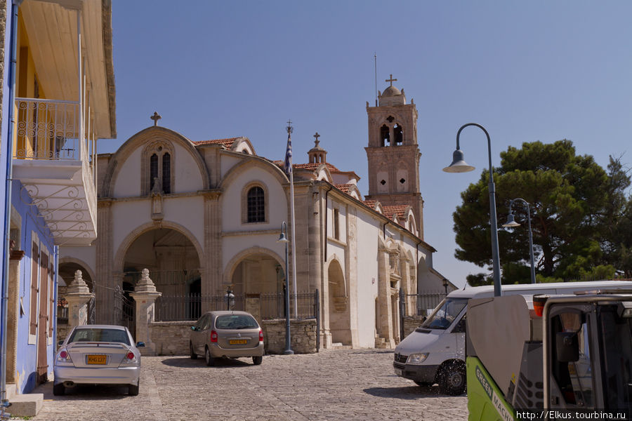 Лефкара. Кружева и церковь Святого креста Лефкара, Кипр