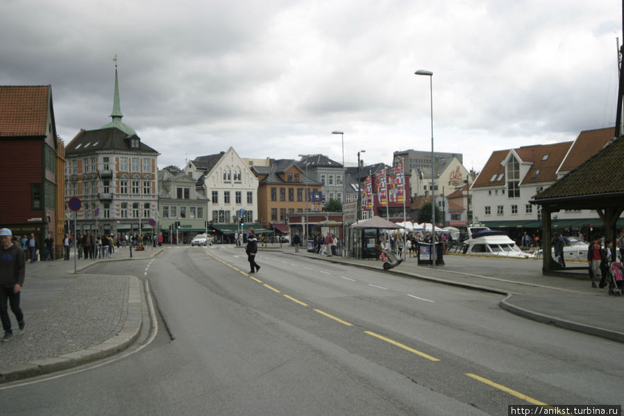 Хоть мы и попали в один из 360 дождливых дней в Бергене, но солнце видели Берген, Норвегия