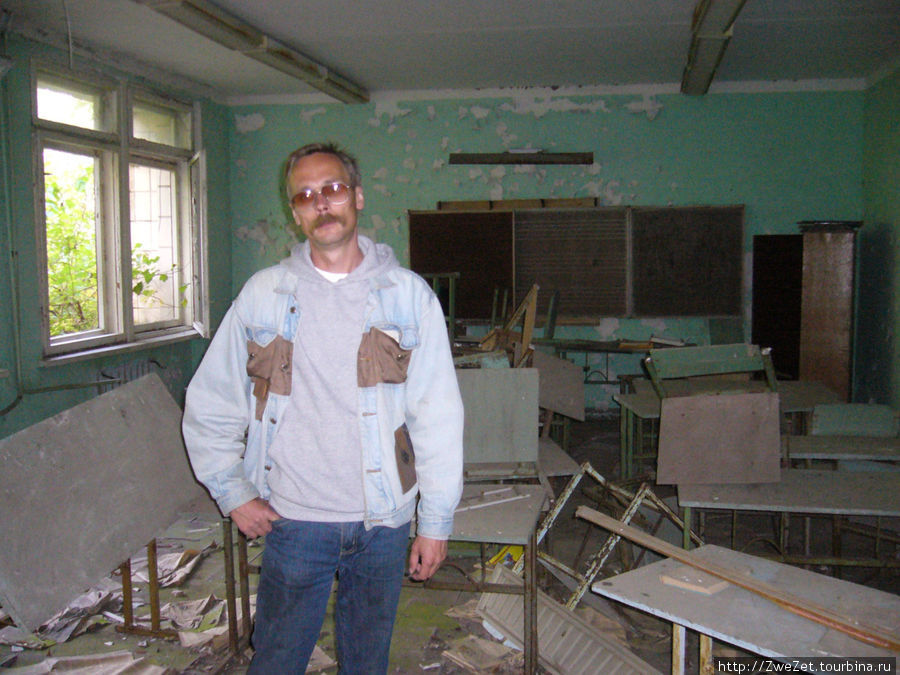 Зона Теней Припять, Украина Зона Теней Припять, Украина