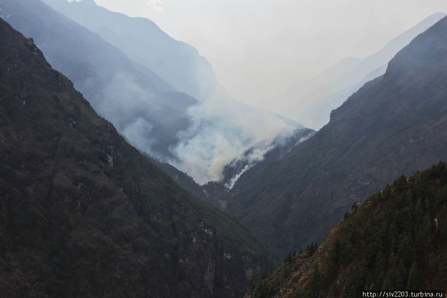 пожар в Монжо Лобуче, Непал