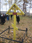 Восстановленный мемориальный крест со старой Владимирки. Деревня Пекша.