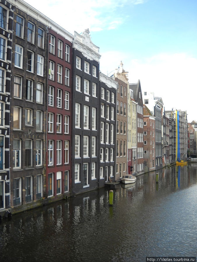 Восставшие из воды Амстердам, Нидерланды