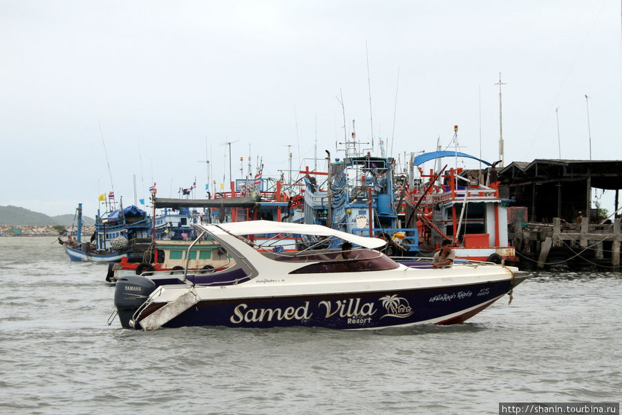 На остров на катере - не дешево, но быстро Остров Самет, Таиланд