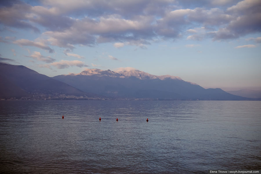 Море в первый день года Гаэта, Италия