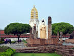 г.Питсанулок. Храм Пхра Си Раттана Махатхат.
