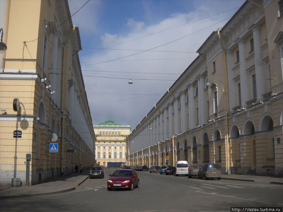 Перспектива улицы со стороны площади Ломоносова Санкт-Петербург, Россия