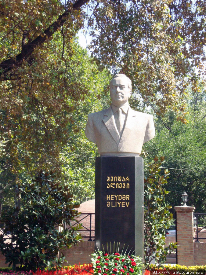 Под солнцем Грузии Грузия Под солнцем Грузии Грузия