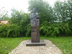 Памятник И.Левитану
