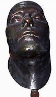 Посмертная маска Наполеона выставлена в историческом музее, который занимает часть дворцового комплекса.