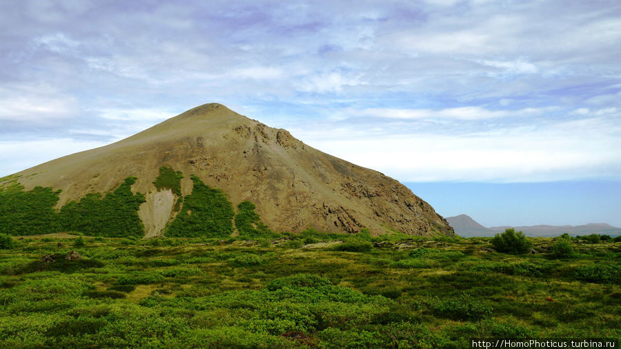 Стеклянная гора ревущего ветра Рейкьяхлид, Исландия