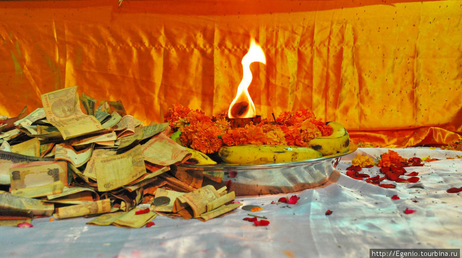 Дивали, он же индийский новый год Дели, Индия
