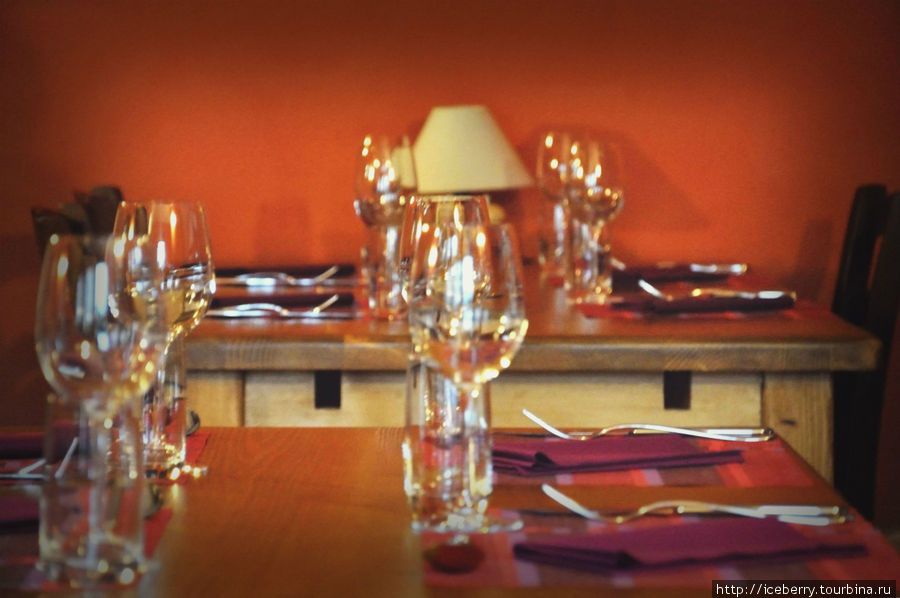 Глоток свежего воздуха Овернь, Франция Глоток свежего воздуха Овернь, Франция