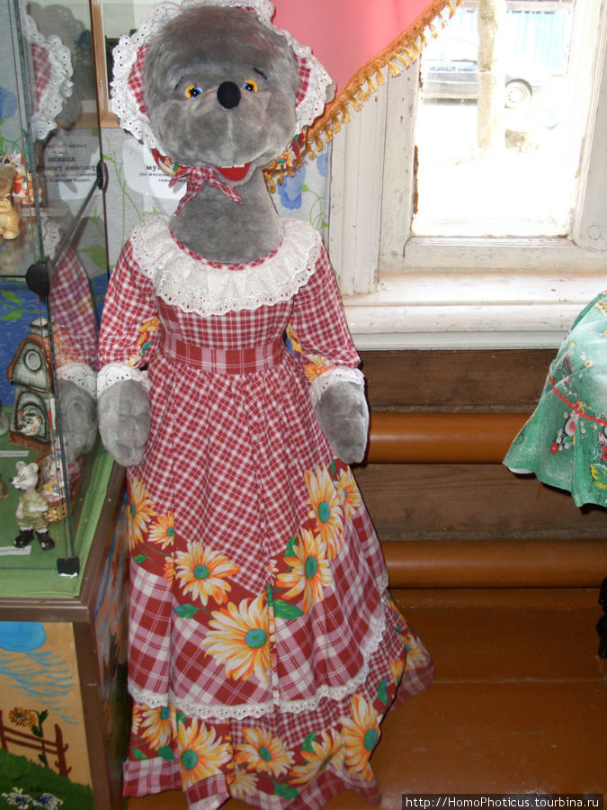 Мышь и валенок Мышкин, Россия Мышь и валенок Мышкин, Россия