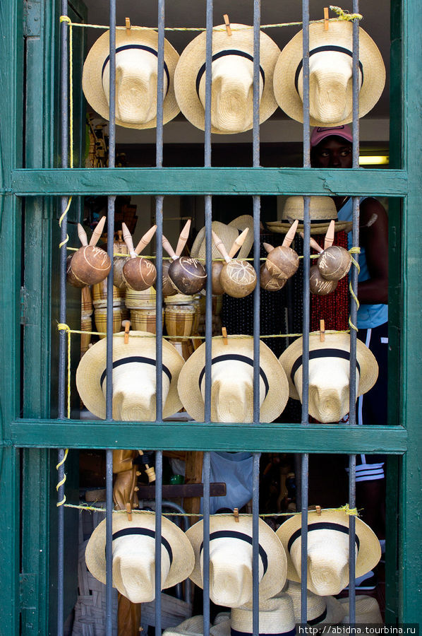 Сувенирный магазин Гавана, Куба Сувенирный магазин Гавана, Куба