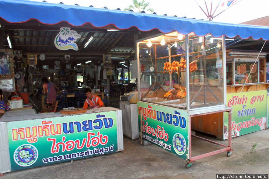 Улица жареных кур Ча-ам, Таиланд