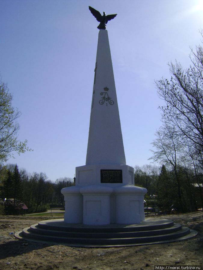 Памятник сооружён в 1912 году на деньги солдат Софийского полка в память о героических подвигах предков Смоленск, Россия