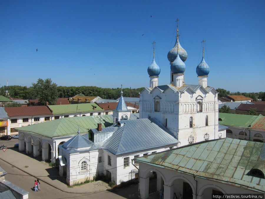 Прогулки по одному из древнейших городов Руси Ростов, Россия Прогулки по одному из древнейших городов Руси Ростов, Россия